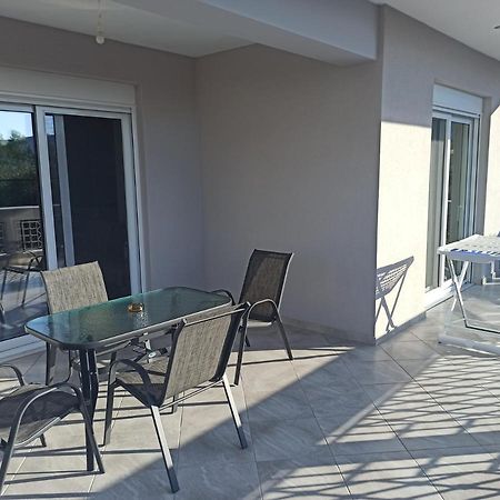 Cyclops Luxury Apartments Игуменица Екстериор снимка