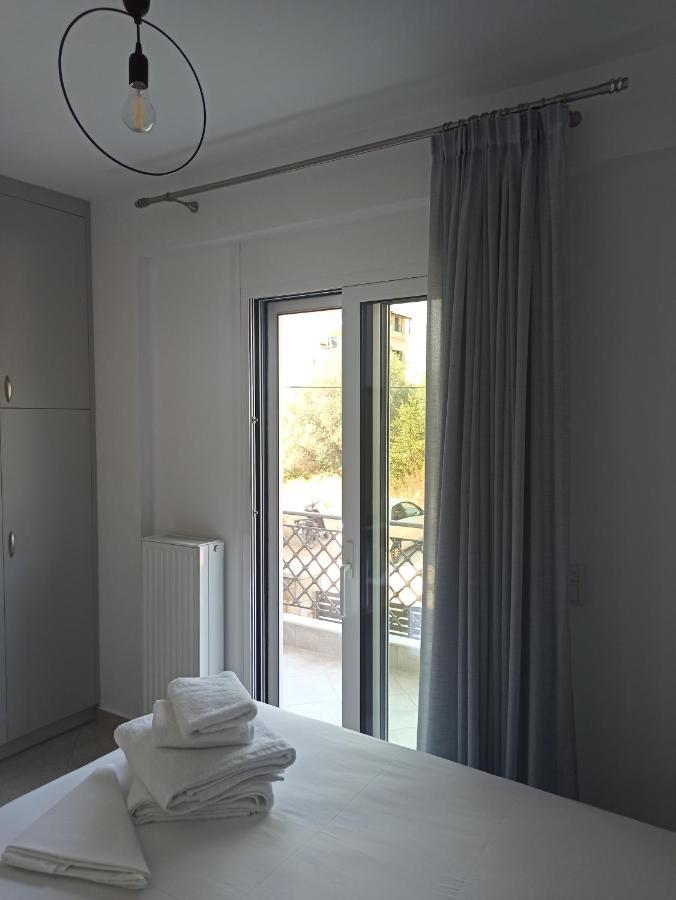 Cyclops Luxury Apartments Игуменица Екстериор снимка
