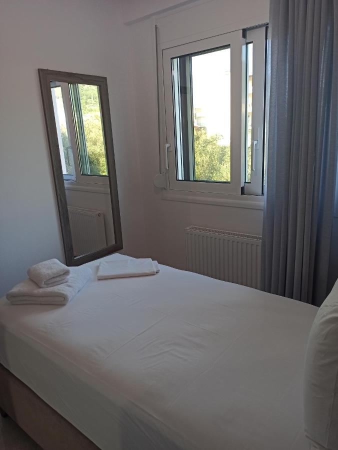 Cyclops Luxury Apartments Игуменица Екстериор снимка